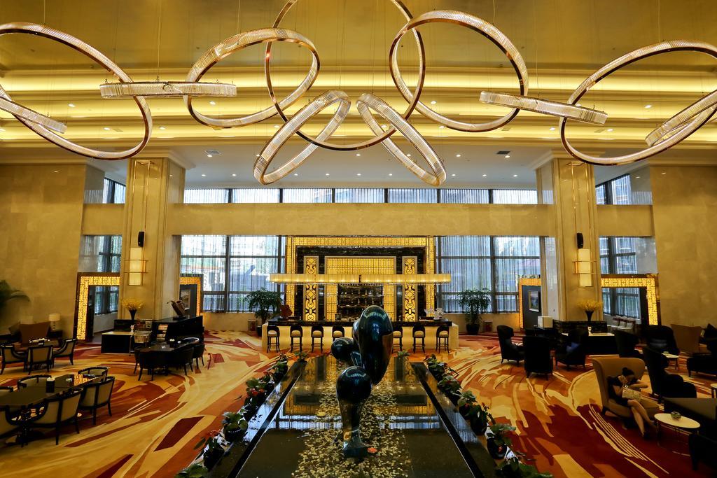 Jinjiang International Hotel Urumqi Extérieur photo